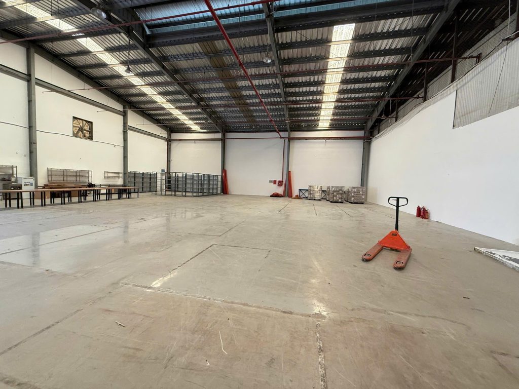 dich vụ kho thường 05